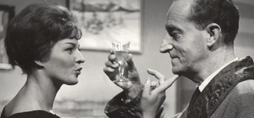 głos z tamtego świata2.png