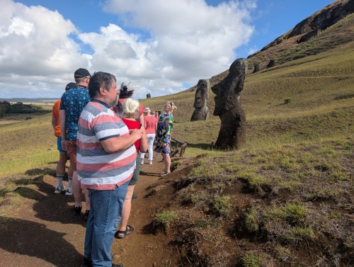 31 Rano Raraku 9.jpg