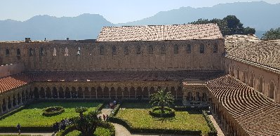 Dziedziniec Klasztoru w Monreale