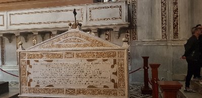 Tumba fundatora klasztoru w Monreale